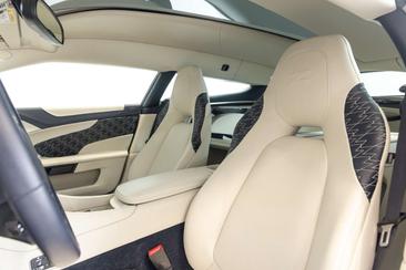 Aston Martin Vanquish Shooting Brake — photo 4