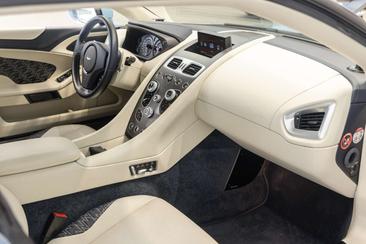 Aston Martin Vanquish Shooting Brake — photo 7