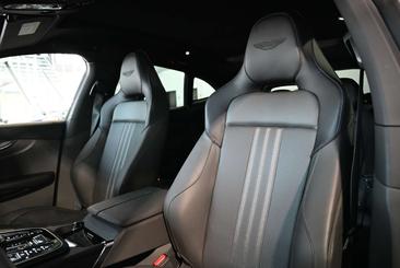 Aston Martin DBX 707 — photo 32