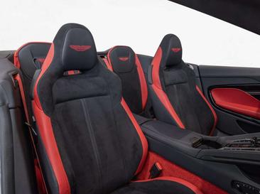 Aston Martin DB12 Volante — photo 13