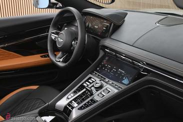Aston Martin DB12 Volante — photo 22