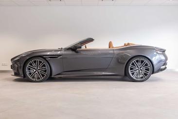 Aston Martin DB12 Volante — photo 5