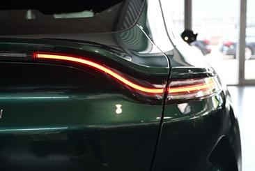 Aston Martin DBX S Malachite Green — photo 14