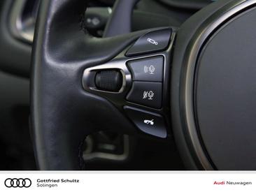 Aston Martin DB11 Volante V8 Dynamic Pack — photo 16