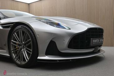 Aston Martin DB12 Volante — photo 44