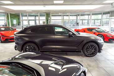 Aston Martin DBX 707 — photo 8