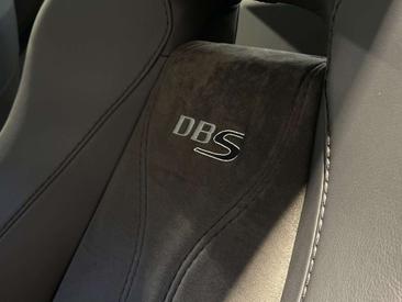 Aston Martin DBS 5.9 V12 — photo 16