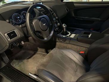 Aston Martin DBS 5.9 V12 — photo 19