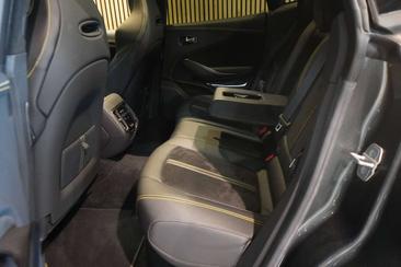Aston Martin DBX 4.0 V8 Sport — photo 15