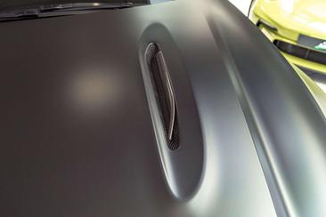 Aston Martin DBX 707 — photo 11