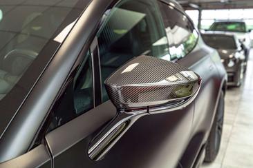 Aston Martin DBX 707 — photo 14