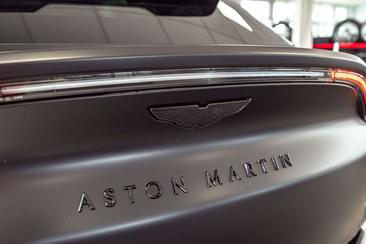 Aston Martin DBX 707 — photo 20