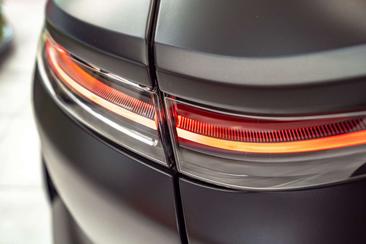 Aston Martin DBX 707 — photo 22