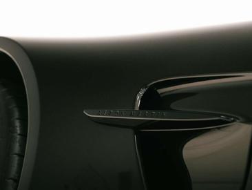 Aston Martin Vantage Coupe — photo 22