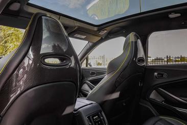 Aston Martin DBX 707 — photo 26