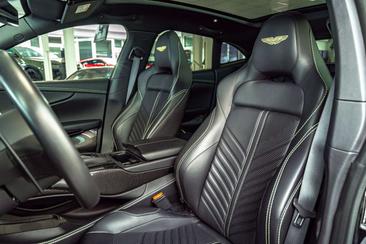 Aston Martin DBX 707 — photo 28