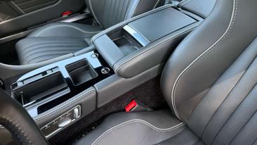 Aston Martin DB9 Coupe V12 5.9 GT — photo 13