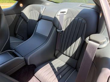 Aston Martin DB9 Coupe V12 5.9 GT — photo 15