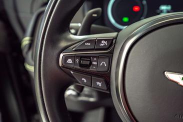 Aston Martin DBX 707 — photo 38