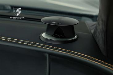 Aston Martin Vanquish Ultimate — photo 40