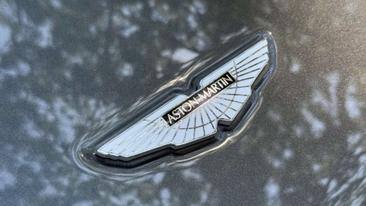 Aston Martin DB9 Coupe V12 5.9 GT — photo 28