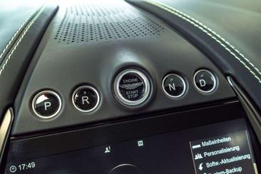 Aston Martin DBX 707 — photo 46