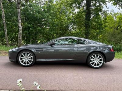 Aston Martin DB9 5.9 V12