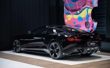 Aston Martin Vanquish 6.0 V12 600CH — photo 2