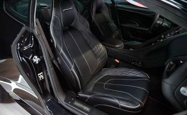 Aston Martin Vanquish 6.0 V12 600CH — photo 11
