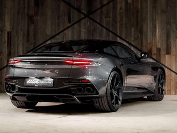 Aston Martin DBS Superleggera — photo 4