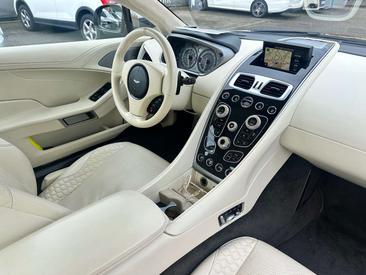 Aston Martin Vanquish Coupé One77 — photo 19