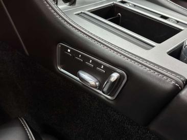 Aston Martin DB9 Volante — photo 17
