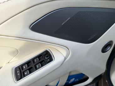 Aston Martin Vanquish Coupé One77 — photo 29