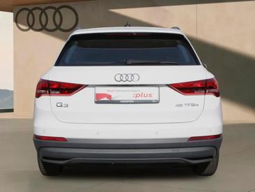 Audi Q3 TFSI E 45 TFSI E S Tronic — photo 6