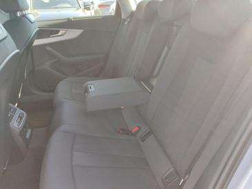 Audi A4 Avant Advanced 30 TDI S Tronic — photo 12