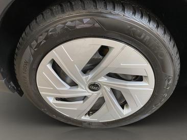 Audi Q4 E-tron 35 E-tron — photo 7