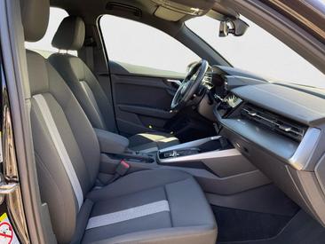 Audi A3 35 TDI S Tronic — photo 16