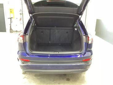 Audi Q4 E-tron 35 E-tron — photo 11