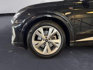 Audi Q4 E-tron 40 E-tron — photo 12