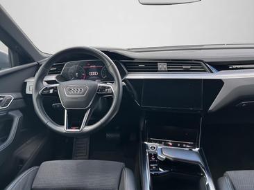 Audi E-tron Advanced 55 Quattro — photo 3