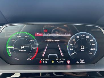 Audi E-tron Advanced 55 Quattro — photo 10