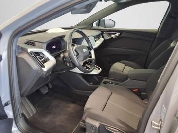 Audi Q4 E-tron 45 E-tron Quattro — photo 3
