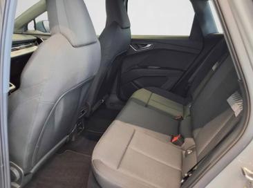 Audi Q4 E-tron 45 E-tron Quattro — photo 4
