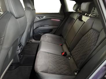 Audi Q4 E-tron 40 E-tron — photo 9