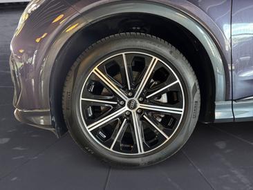 Audi Q4 E-tron 40 E-tron — photo 10