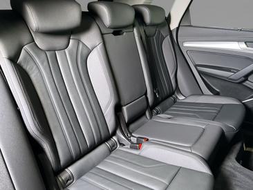 Audi Q5 TFSI E Advanced 50 TFSI E Quattro S Tronic — photo 11