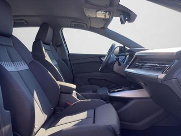 Audi Q4 E-tron 40 E-tron — photo 4