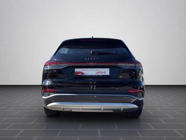 Audi Q4 E-tron 40 E-tron — photo 6