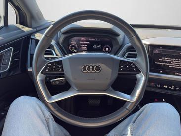 Audi Q4 E-tron 40 E-tron — photo 9
