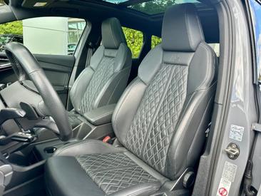 Audi Q4 E-tron 45 E-tron Quattro — photo 11
